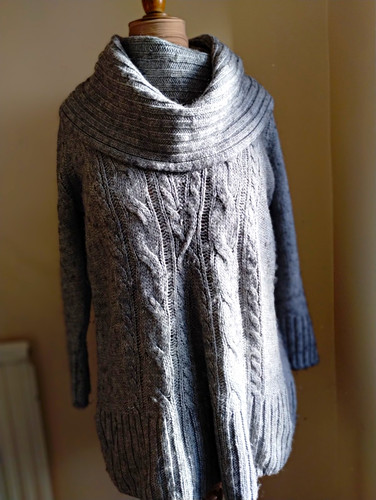 Per una grey cable - per, cable-knit
