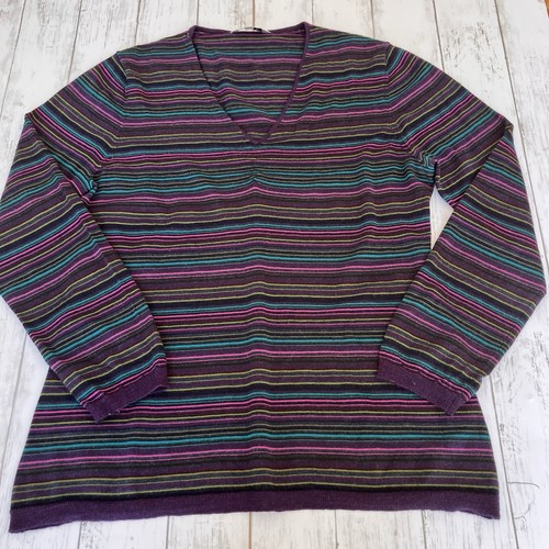 East women 100 - wool, v-neck
