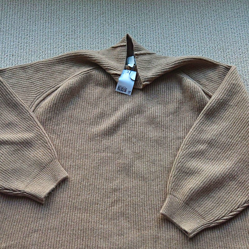 Women beige knit mock - women’s,