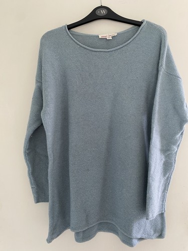 Oversized white stuff blue - oversized,