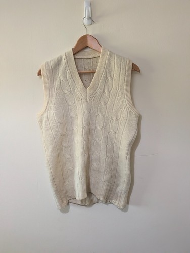 Handmade wool cable knit - handmade, vest