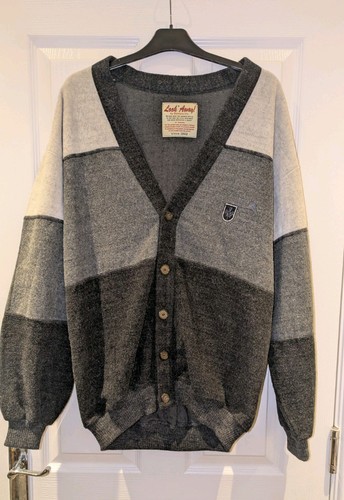Look away made italy wool - italy,